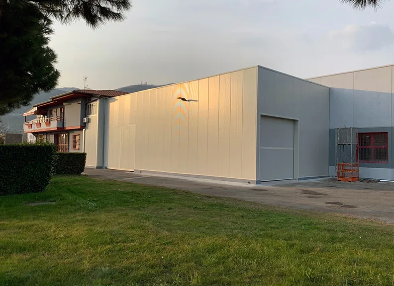 Capannone industriale